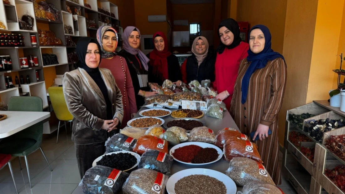 7 kadın giirişimci yöresel gıda ürünlerini Türkiye'nin dört bir yanına gönderiyor