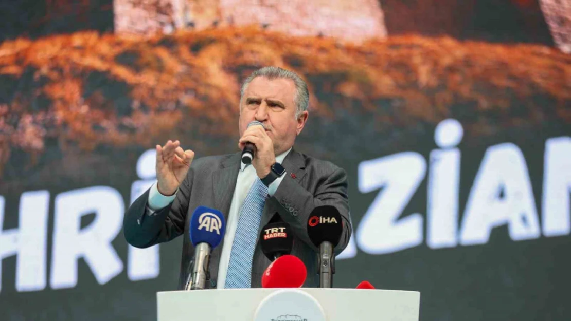 2. Gazi Oyunları Bakan Bak ve Bilal Erdoğan'ın katılımıyla başladı