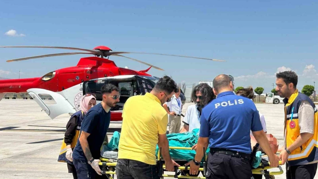 78 yaşındaki hasta ambulans helikopterle Adana'ya sevk edildi