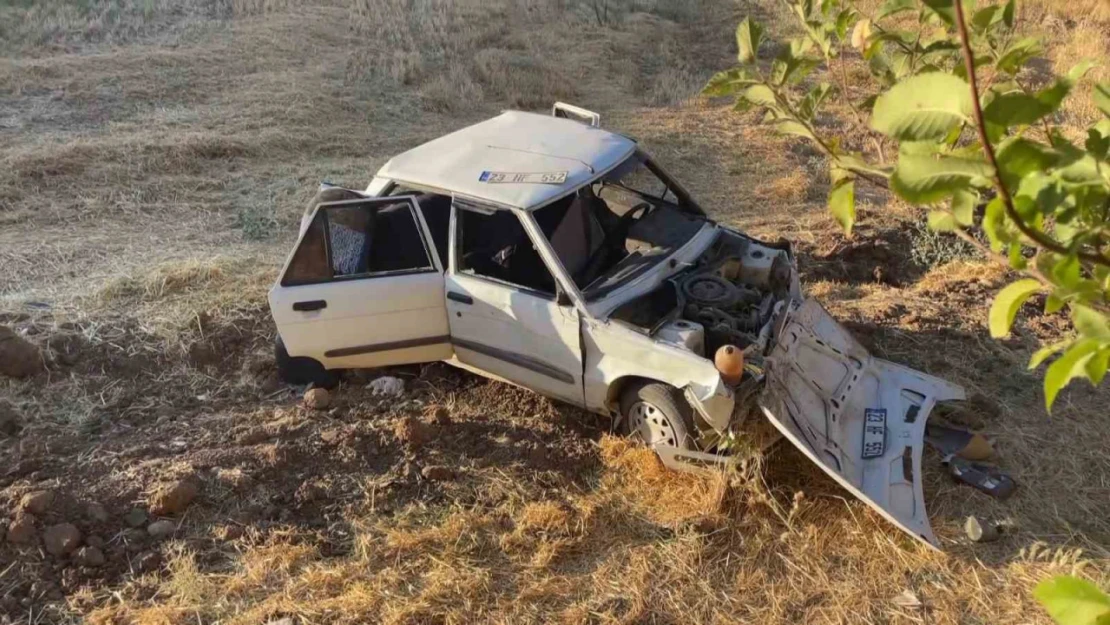 Adıyaman'da otomobil şarampole yuvarlandı: 5 yaralı