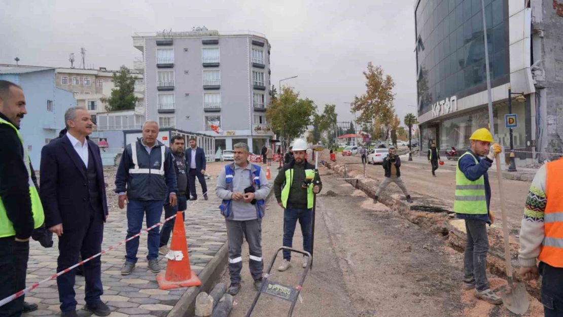 Adıyaman'ın şehrin içme suyu şebeke hattı yenileniyor