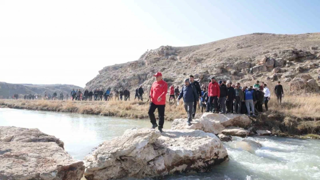 Ağrı'da Diyadin Kanyonu Yürüyüşü yapıldı