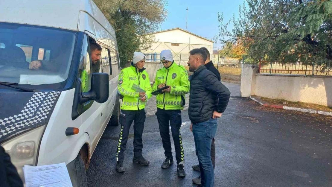 Ağrı'da öğrenci güvenliği için okul servisi denetimleri yoğunlaşıyor