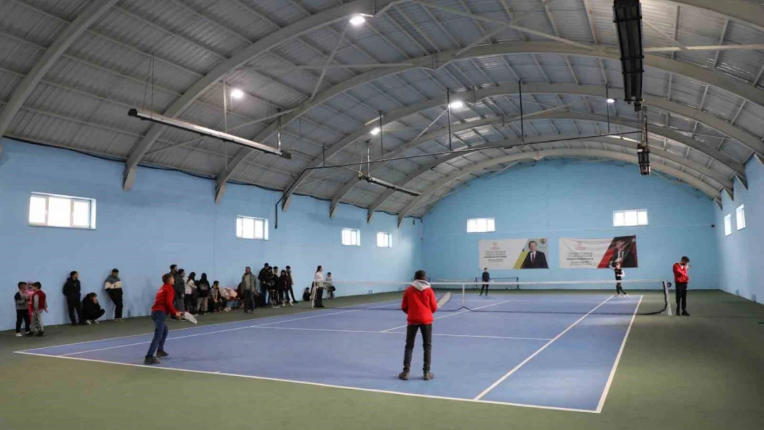 Ağrı'da okul sporları tenis müsabakaları sonuçlandı