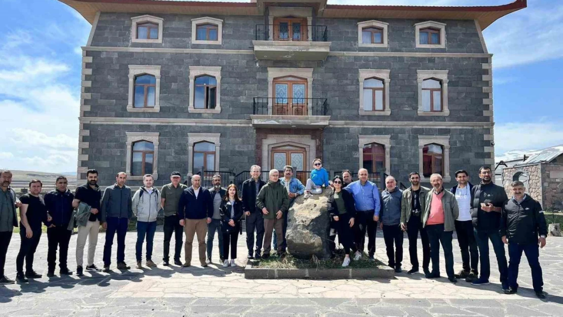 Ardahan'da basın mensuplarına turizm gezisi