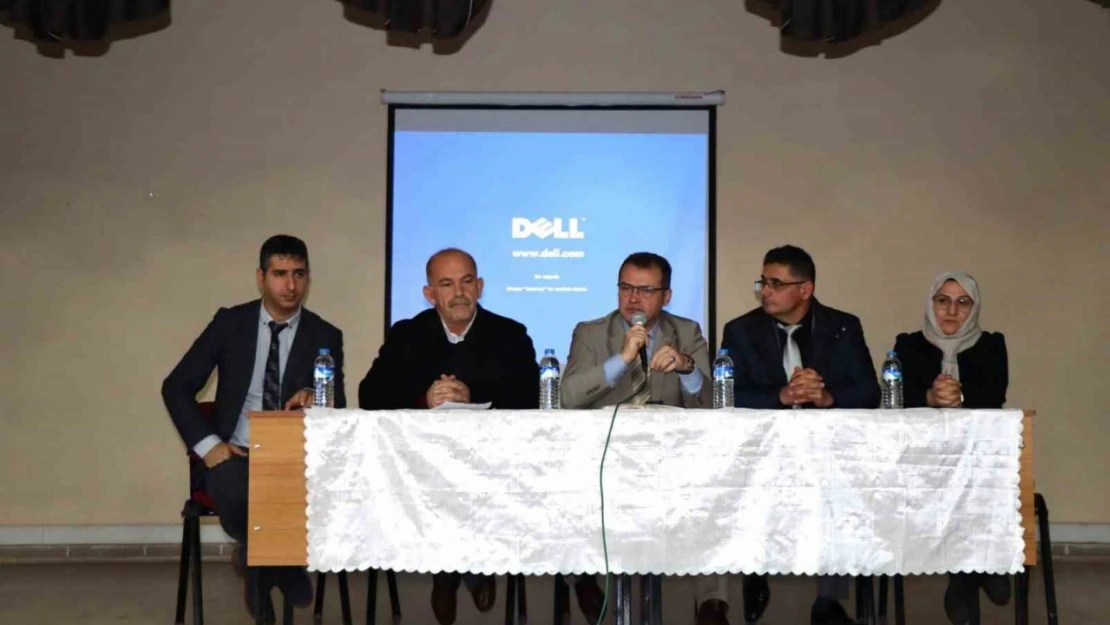 Bağcılıkta modern yetiştirme teknikleri çiftçilerle buluştu