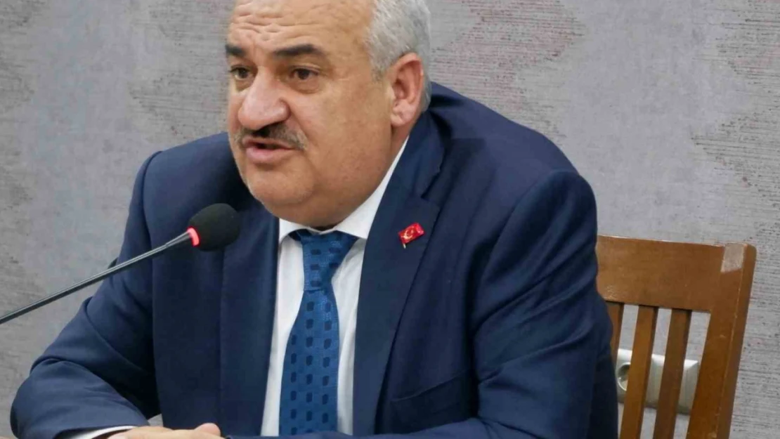 Başkan Akpunar kapıyı kapattı