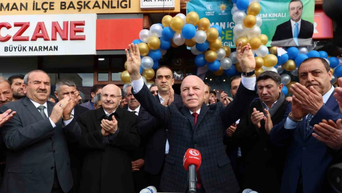 Başkan Sekmen 'Yaptıklarımız yapacaklarımızın teminatıdır'