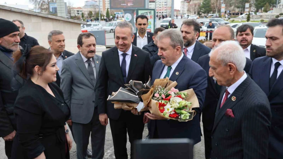 BBP lideri Destici: 'Cumhur ittifakının bir parçasıyız'