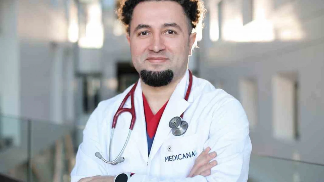 Bebeklerde kulaktaki şekil bozukluğunu ameliyatsız yöntemle gidermek mümkün