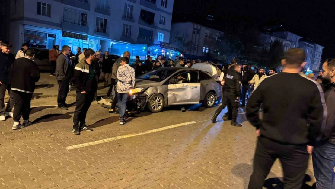 Bingöl'de trafik kazası: 2 yaralı