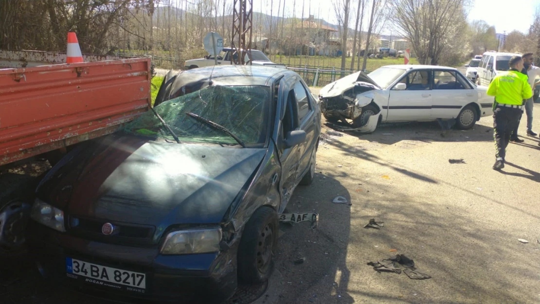 Bingöl'de trafik kazası: 6 yaralı