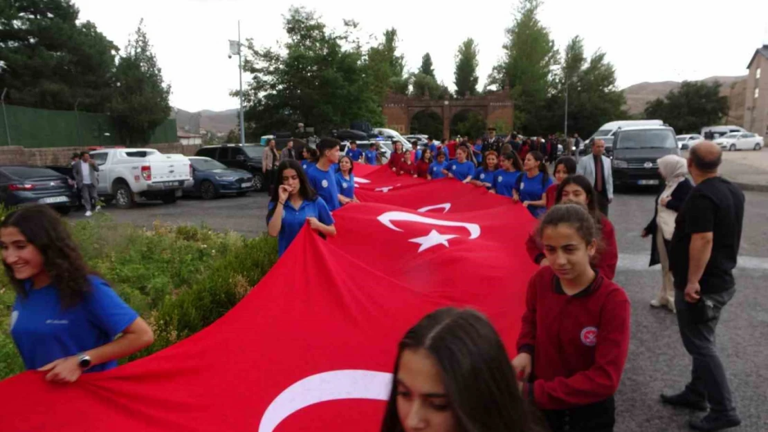 Bitlis'te 19 Eylül Gaziler Günü törenle kutlandı