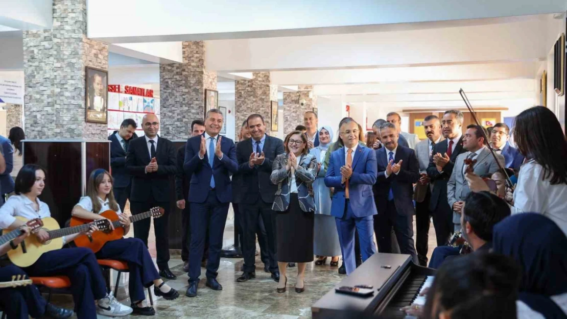 Büyükşehir LGS ve YKS'ye girecek öğrencilere deneme sınavları düzenliyor