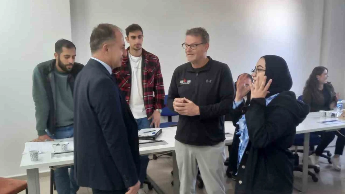 Çakmur'dan antrenör seminerine ziyaret