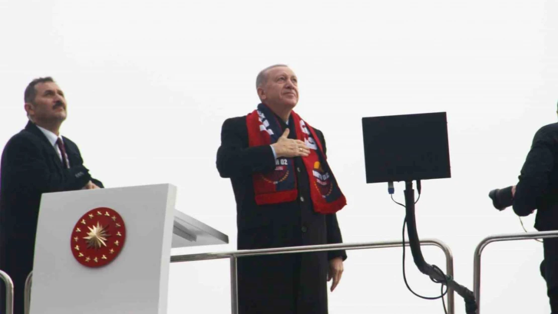 Cumhurbaşkanı Erdoğan: '31 Mart seçimini de başarıyla tamamladıktan sonra 4 sene icraat dönemi olacak'