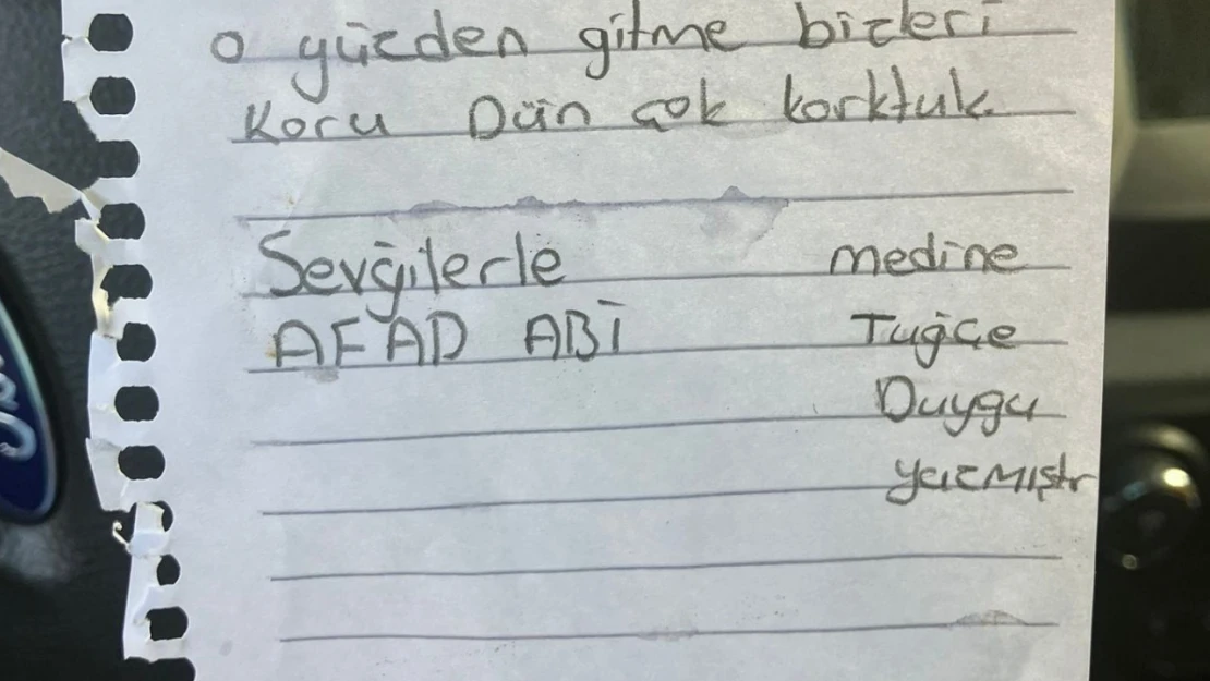 Depremi yaşayan köy çocuklarından AFAD'a duygulandıran not