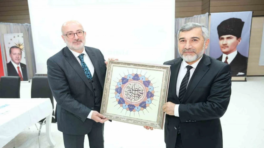 Diyanet Akademisi Başkanı Kaan, Filistin gündemiyle ilgili konferans verdi