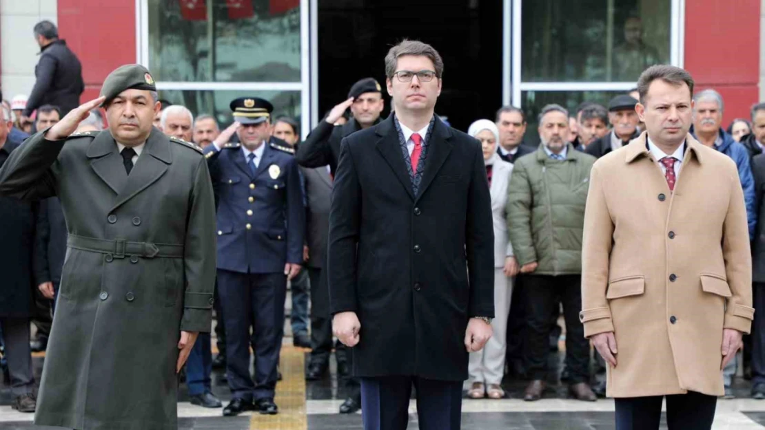 Erciş'te 18 Mart Çanakkale Zaferi ve Şehitleri Anma Günü programı düzenlendi