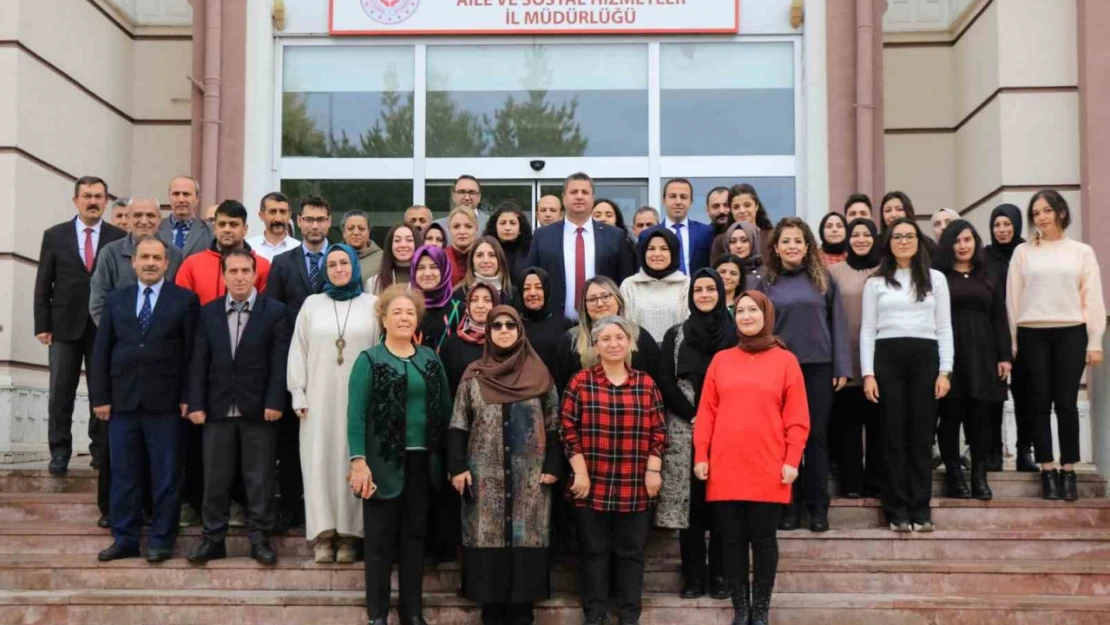 Erzincan Aile ve Sosyal Hizmetler İl Müdürlüğü Türkiye 5'incisi oldu