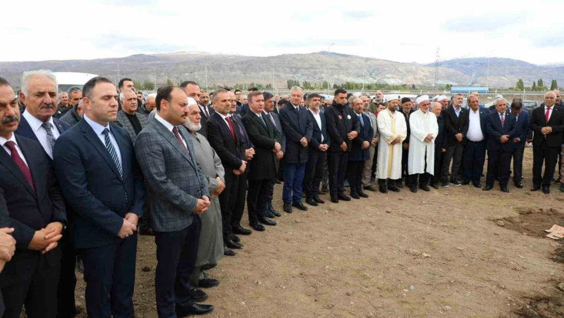 Erzincan Ceza İnfaz Kurumu'nda 'Muhammed Nayir Camii ve Ayşe Aktaş Kur'an Kursu açıldı