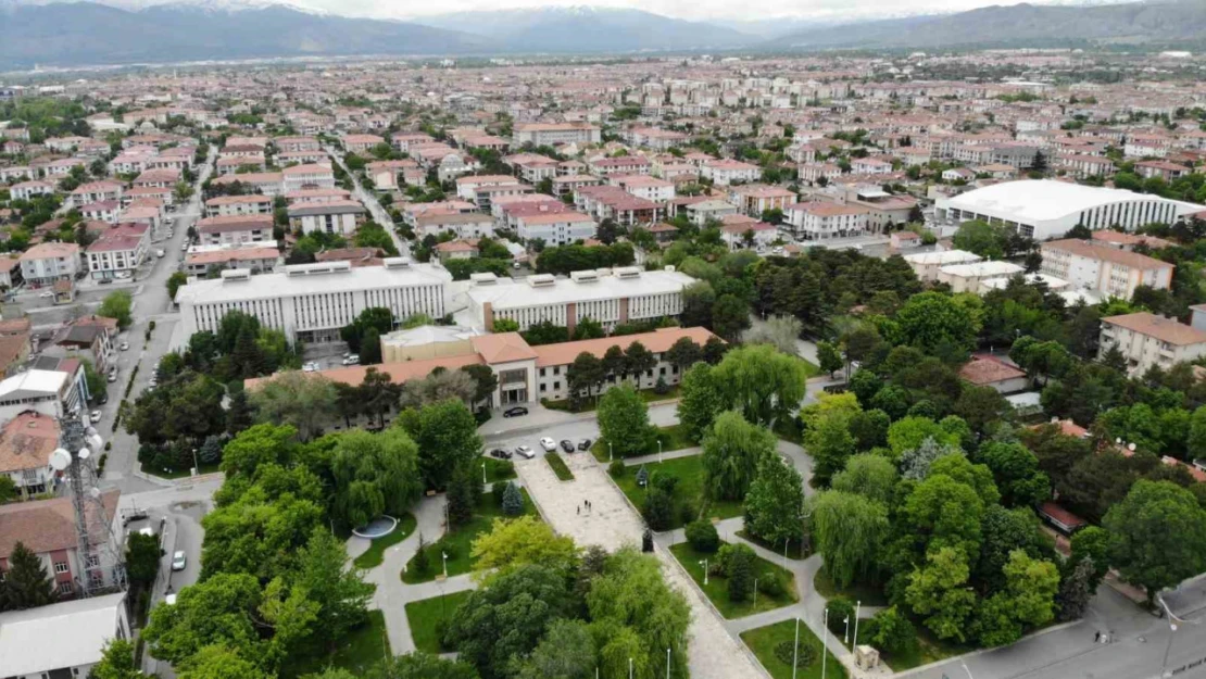 Erzincan'da 2.8 büyüklüğünde deprem korkuttu