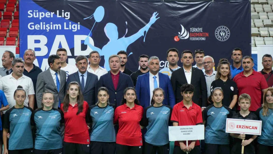 Erzincan'da Badminton Süper Ligi ve Gelişim Ligi müsabakaları başladı