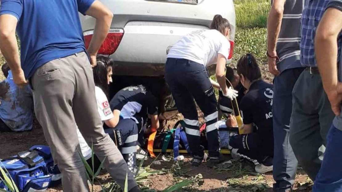 Erzincan'da iki ayrı trafik kazasında 9 kişi yaralandı