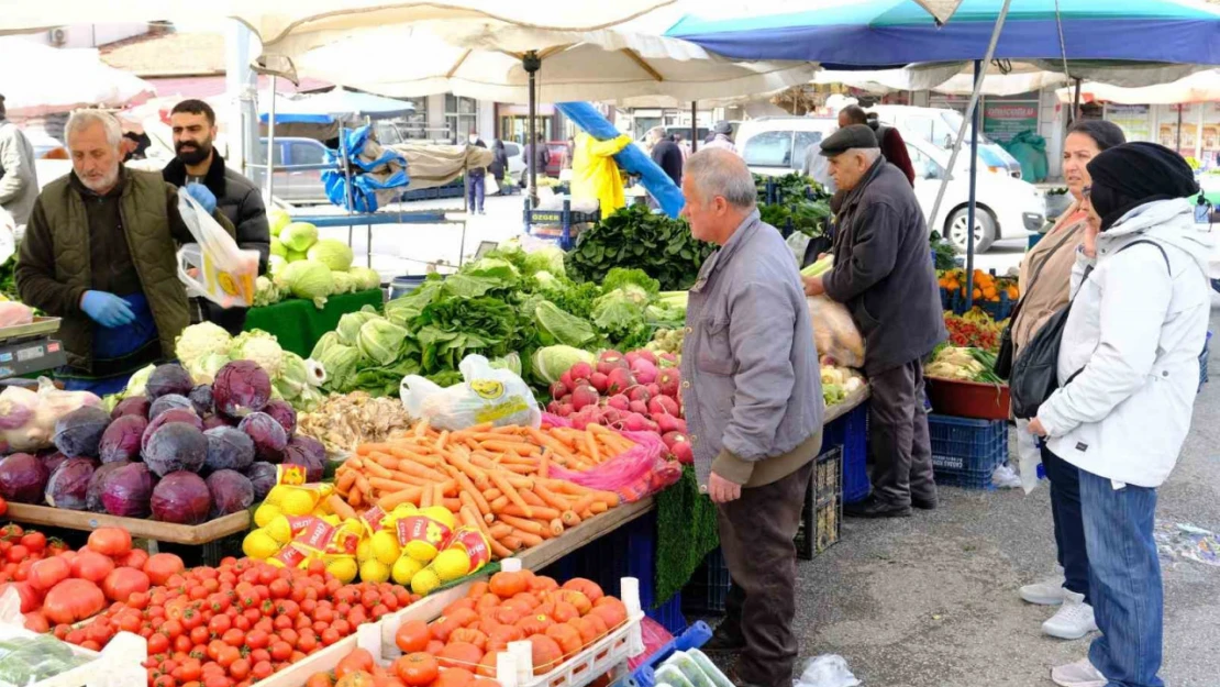 Erzincan'da Ramazan alışverişi hareketliliği