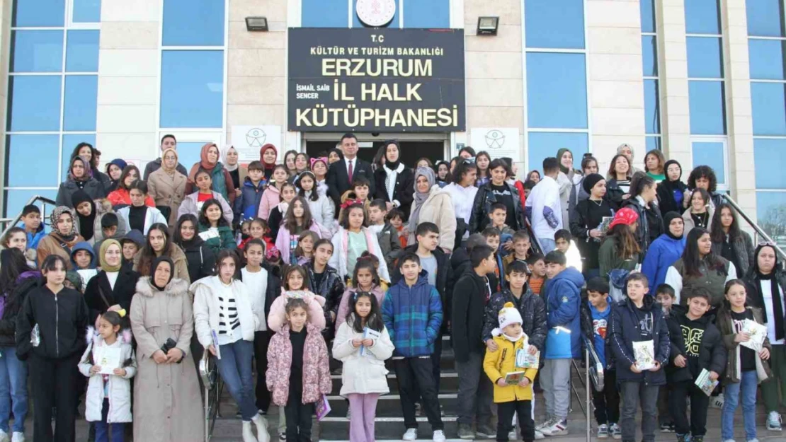 Erzurum'da 'Okuyarak büyüyen nesiller' programı