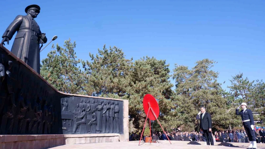 Erzurum'da Cumhuriyet Bayramı kutlamaları başladı