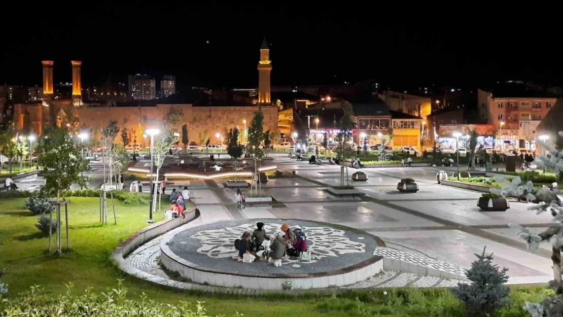 Erzurum'da en çok kullanılan üç soy isim Yılmaz, Kaya ve Polat