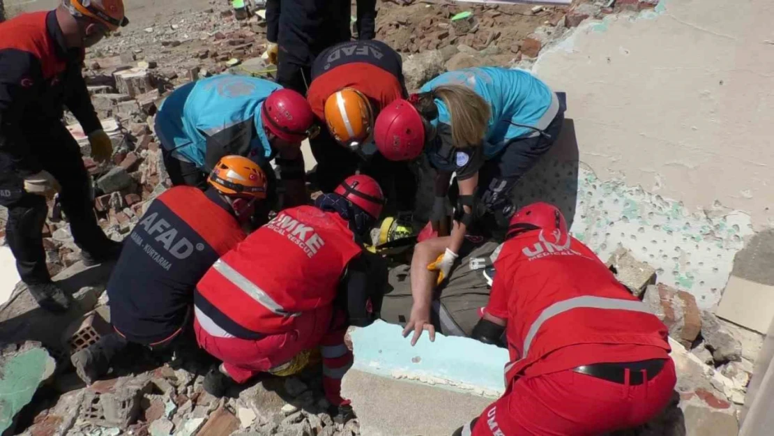 Erzurum'da gerçeğini aratmayan tatbikat