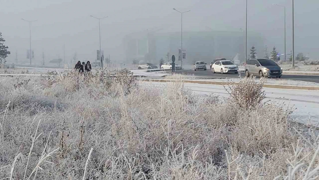 Erzurum'da kış lastiği zorunluluğu başladı