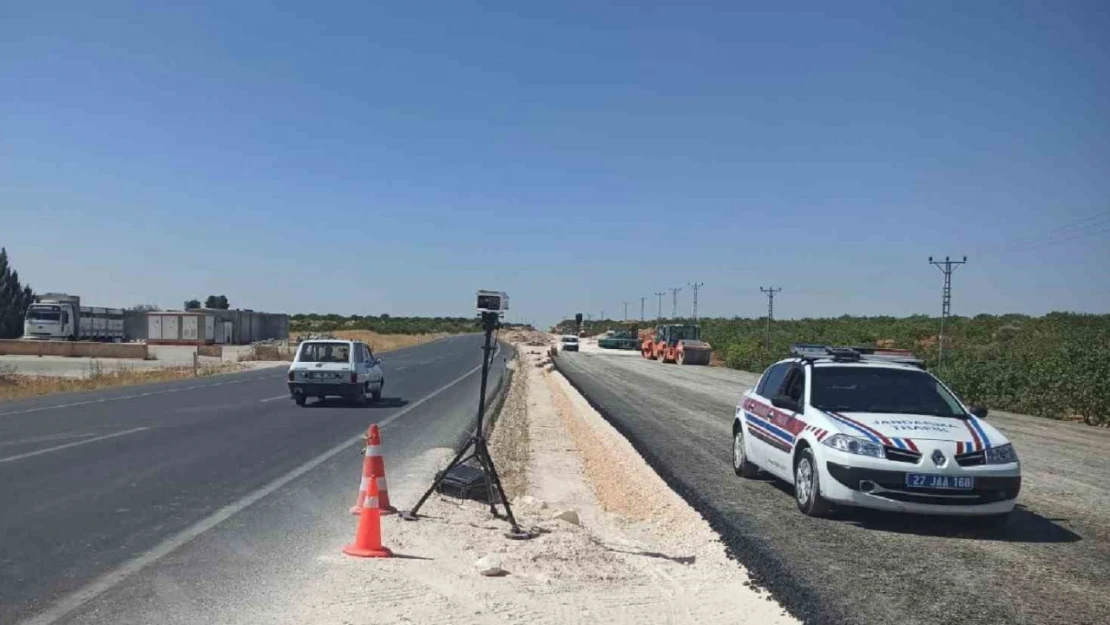 Gaziantep'te 100 araç sürücüsüne 199 bin TL radar cezası