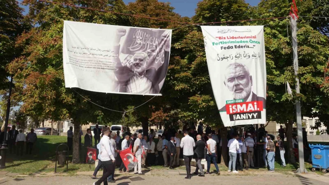 Gaziantep'te CHP'lilerden Haniye'nin posterine tepki