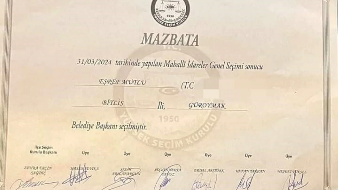 Güroymak Belediye Başkanı seçilen Eşref Mutlu mazbatasını aldı