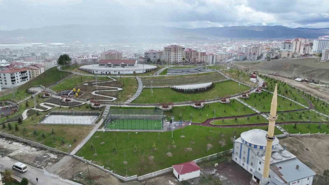 Heyecanla bekleniyordu, o park hizmete açıldı