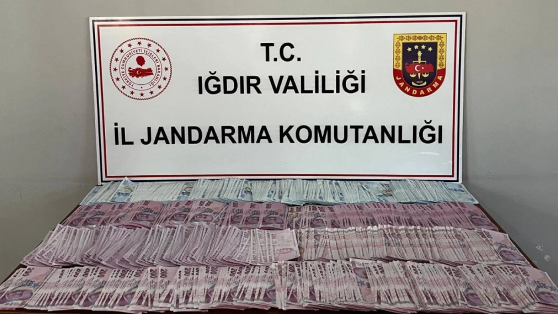 Iğdır'da 669 bin 200 liralık sahte para operasyonu