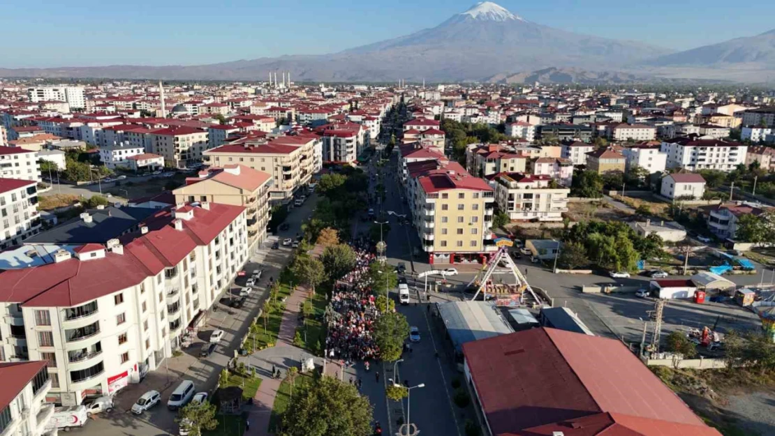 Iğdır'da Gazze'ye düstek yürüyüşü