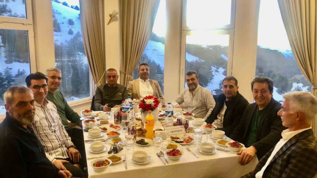 İhlas çalışanları iftar yemeğinde buluştu