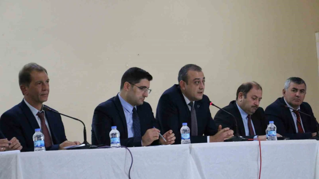 İlçe Tarım Değerlendirme Toplantısı Üzümlü'de gerçekleştirildi