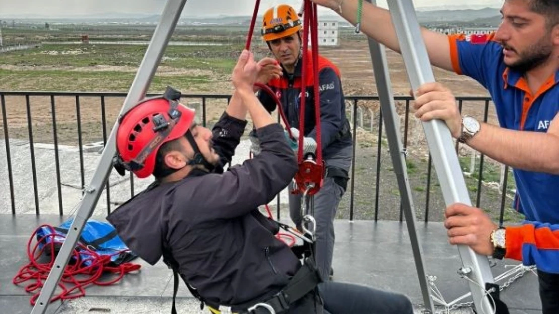 Kars AFAD'ın eğitimleri sürüyor