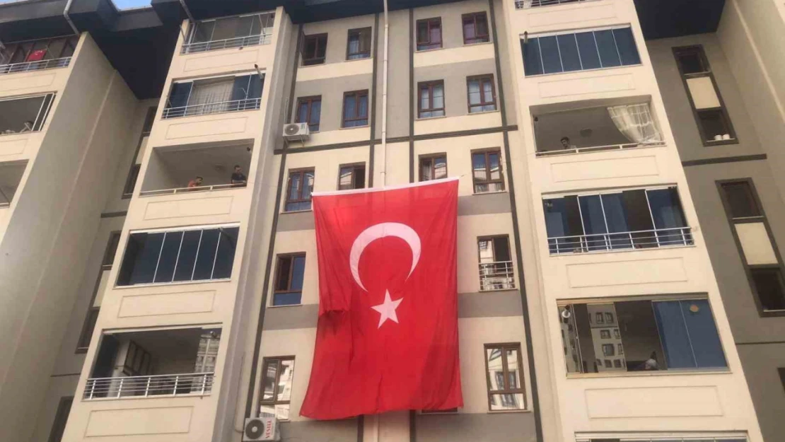 Kıbrıs'ta şehit olan Uğurcan Işık'ın acı haberi baba ocağına ulaştı