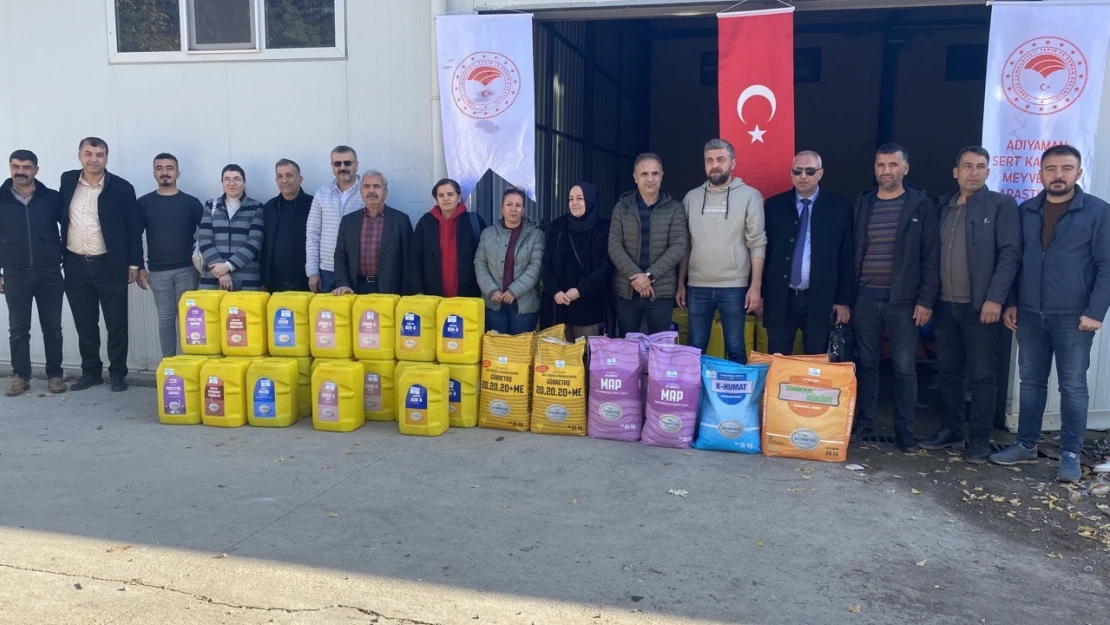 Kurulan modern bahçeler için gübre dağıtımı yapıldı