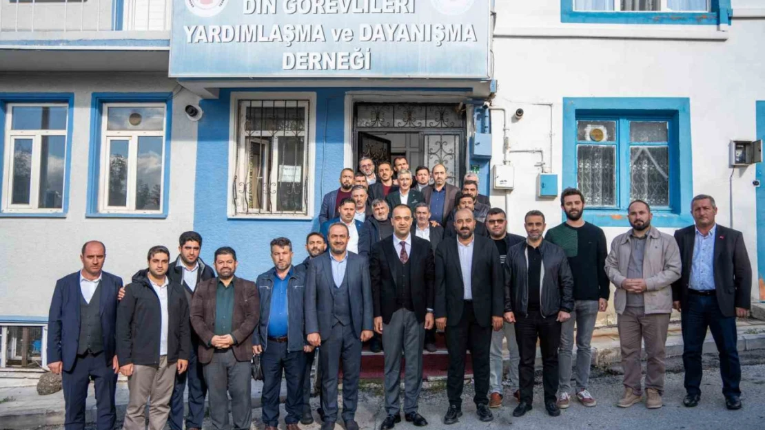 MHP İl Başkanı Yurdagül'den Din Görevlileri Yardımlaşma ve Dayanışma Derneğine ziyaret