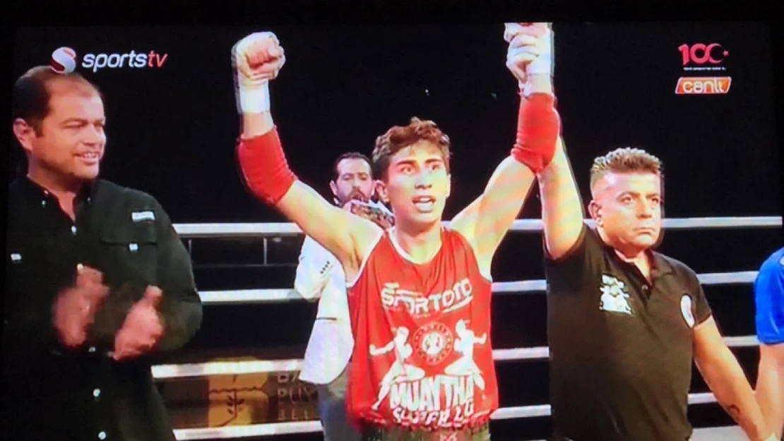 Muaythai Süper Liginde Malatyalı Yusuf Özgenel Rüzgarı