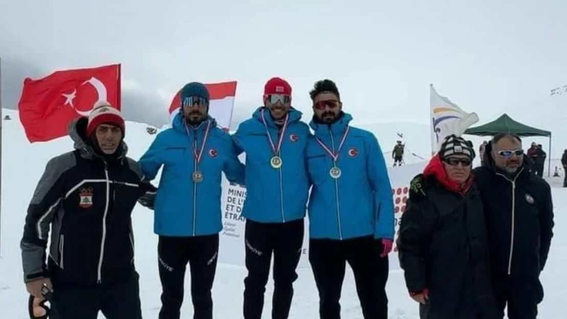 Muşlu sporcular Lübnan'dan 4 madalyayla döndüler