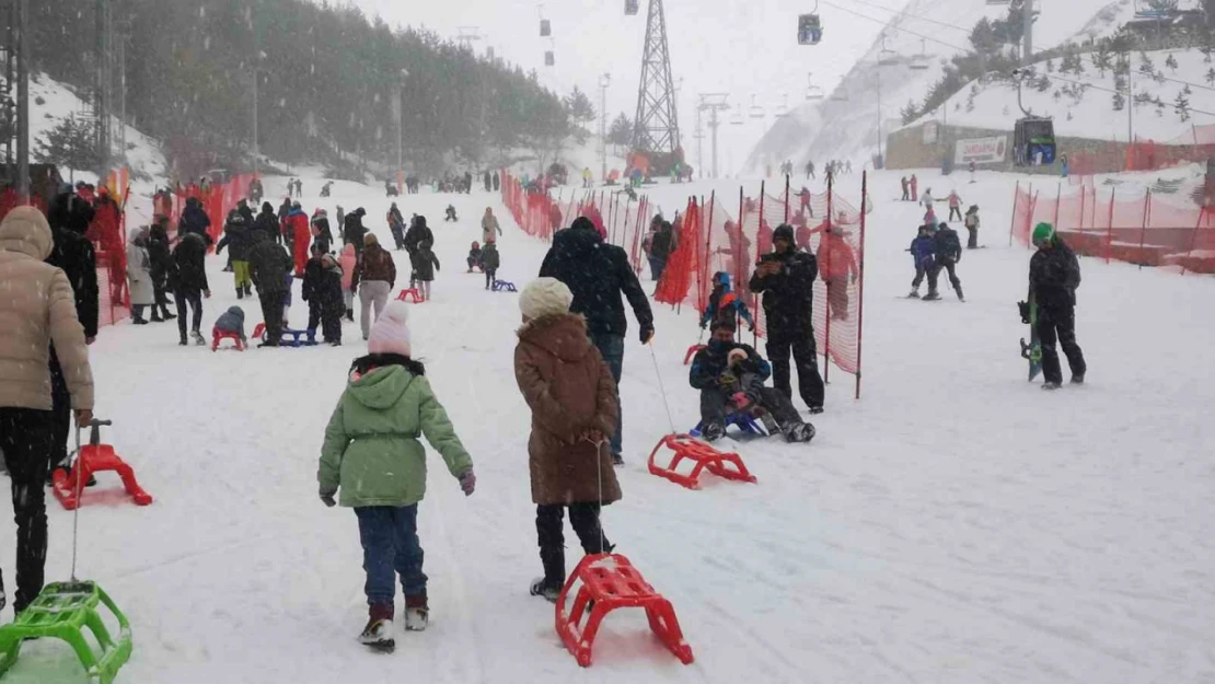 Palandöken'de kayak coşkusu
