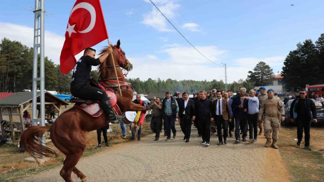 Refahiye'de 7. Dumanlı Gençlik ve Doğa Festivali yapıldı